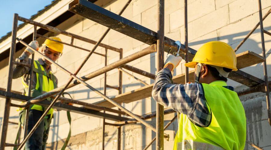 Professional fairlawn roofing services in Worthington, PA